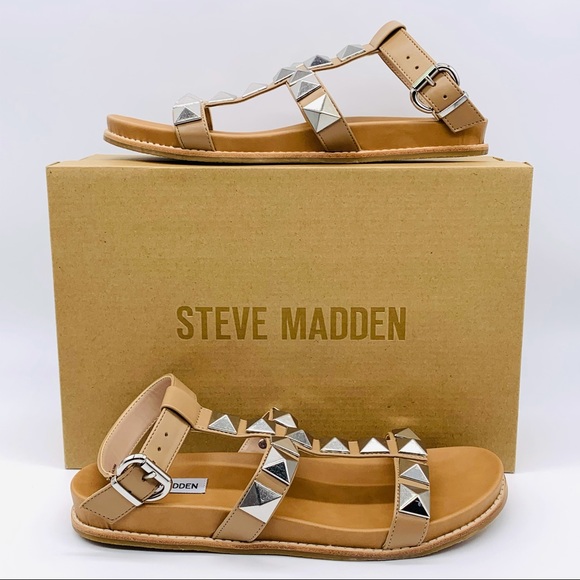 Steve Madden Women's Daft Metal Embellishment Tan Flat Sandals - Picture 6 of 11